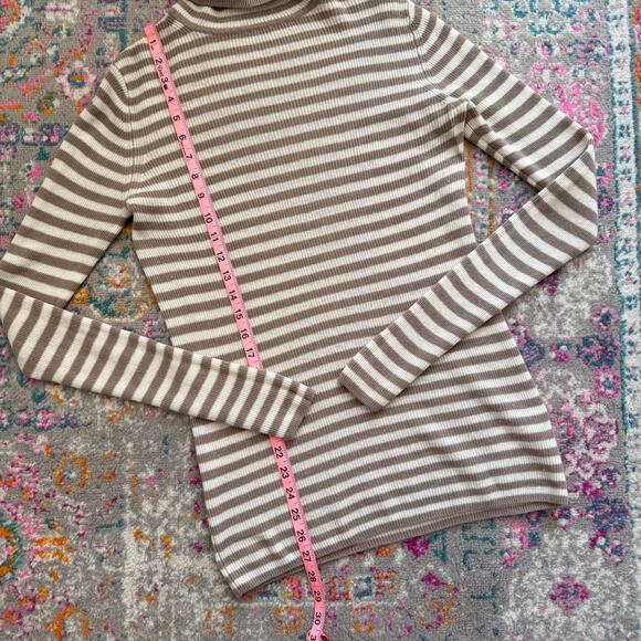Vince Beige Tan White Striped Cashmere Long Sleeve Turtleneck Sweater Size Large - Picture 5 of 8